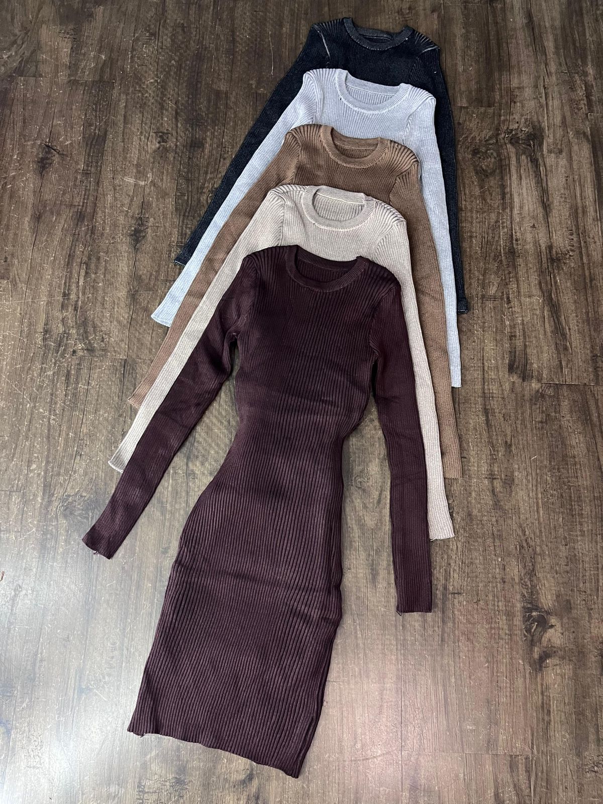 Vestido básico lineal