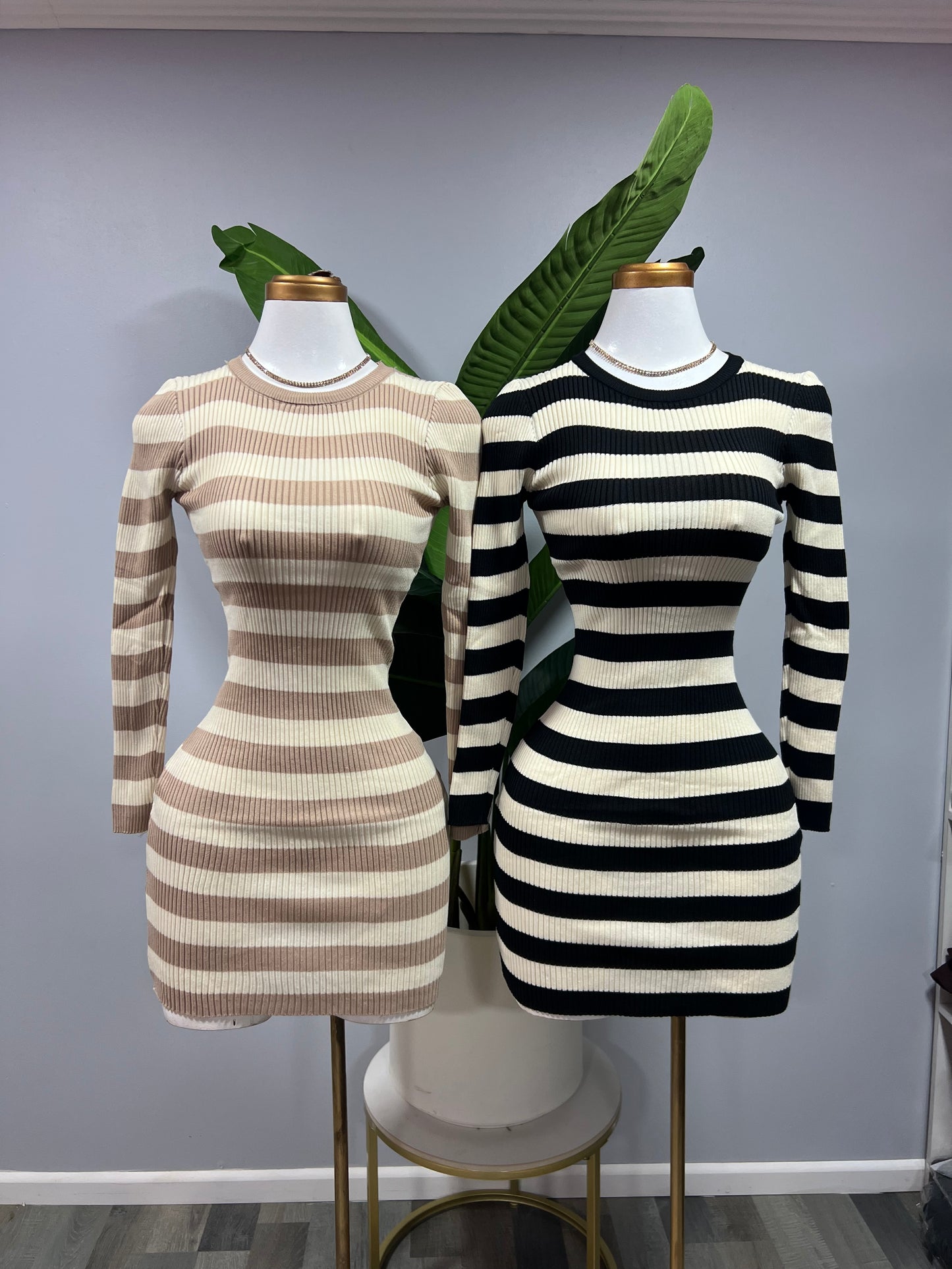 Vestido rayado cuello redondo