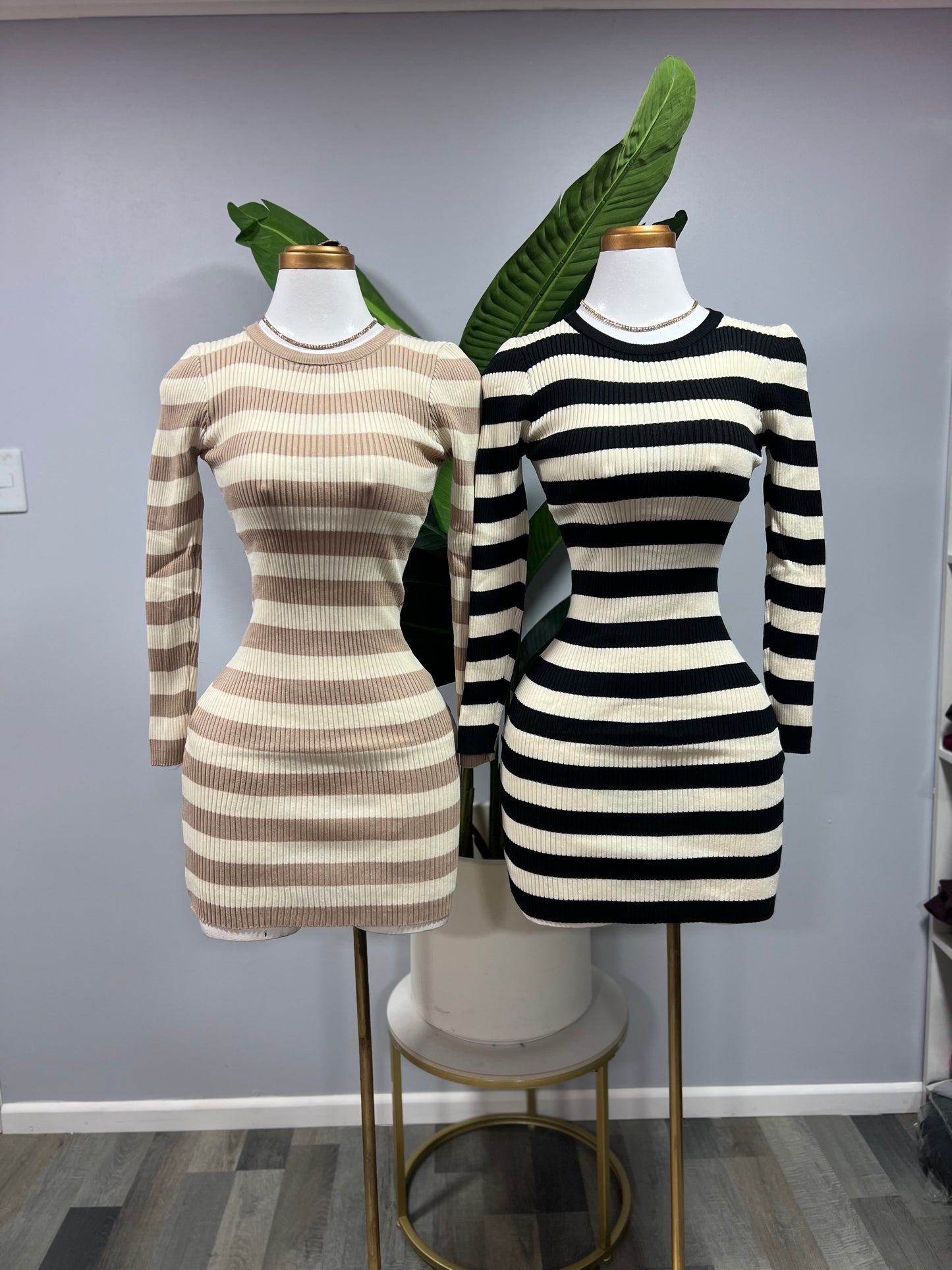 Vestido rayado cuello redondo