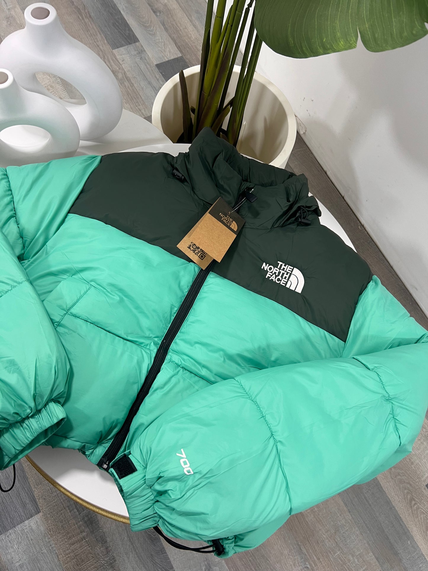 TNF PUFFA 700