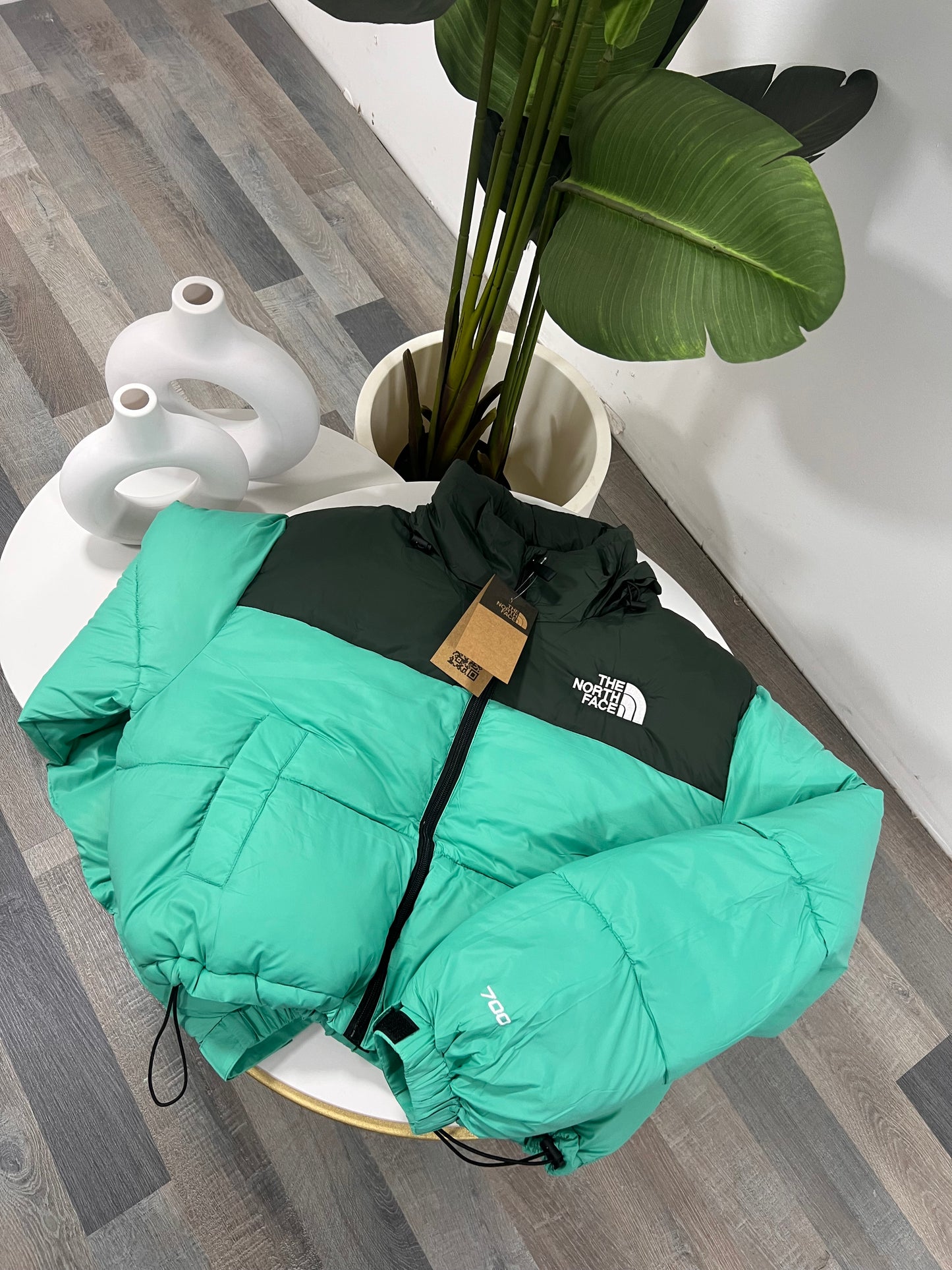 TNF PUFFA 700