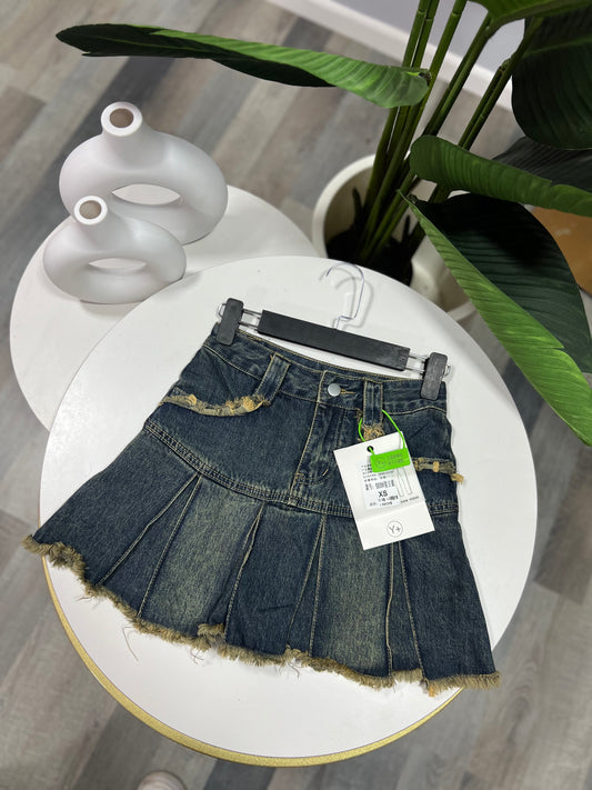 Falda short tableada
